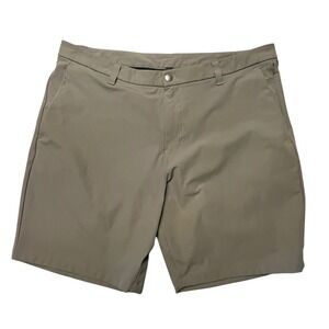 Lululemon Mens Size 38 Green ABC Commission Shorts 9 in Athleisure Quiet Luxury